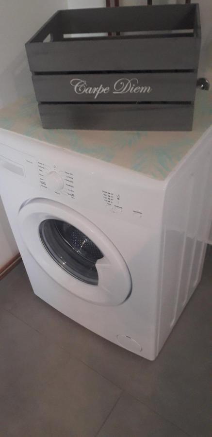 Apartman Megi & Studio Apartman Tomi - Self Check In คาปรินา ภายนอก รูปภาพ
