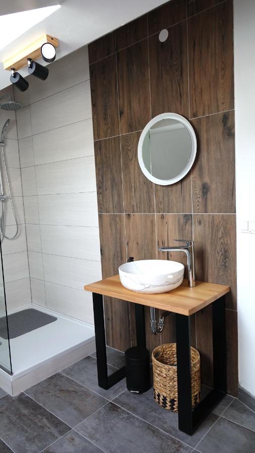 Apartman Megi & Studio Apartman Tomi - Self Check In คาปรินา ภายนอก รูปภาพ